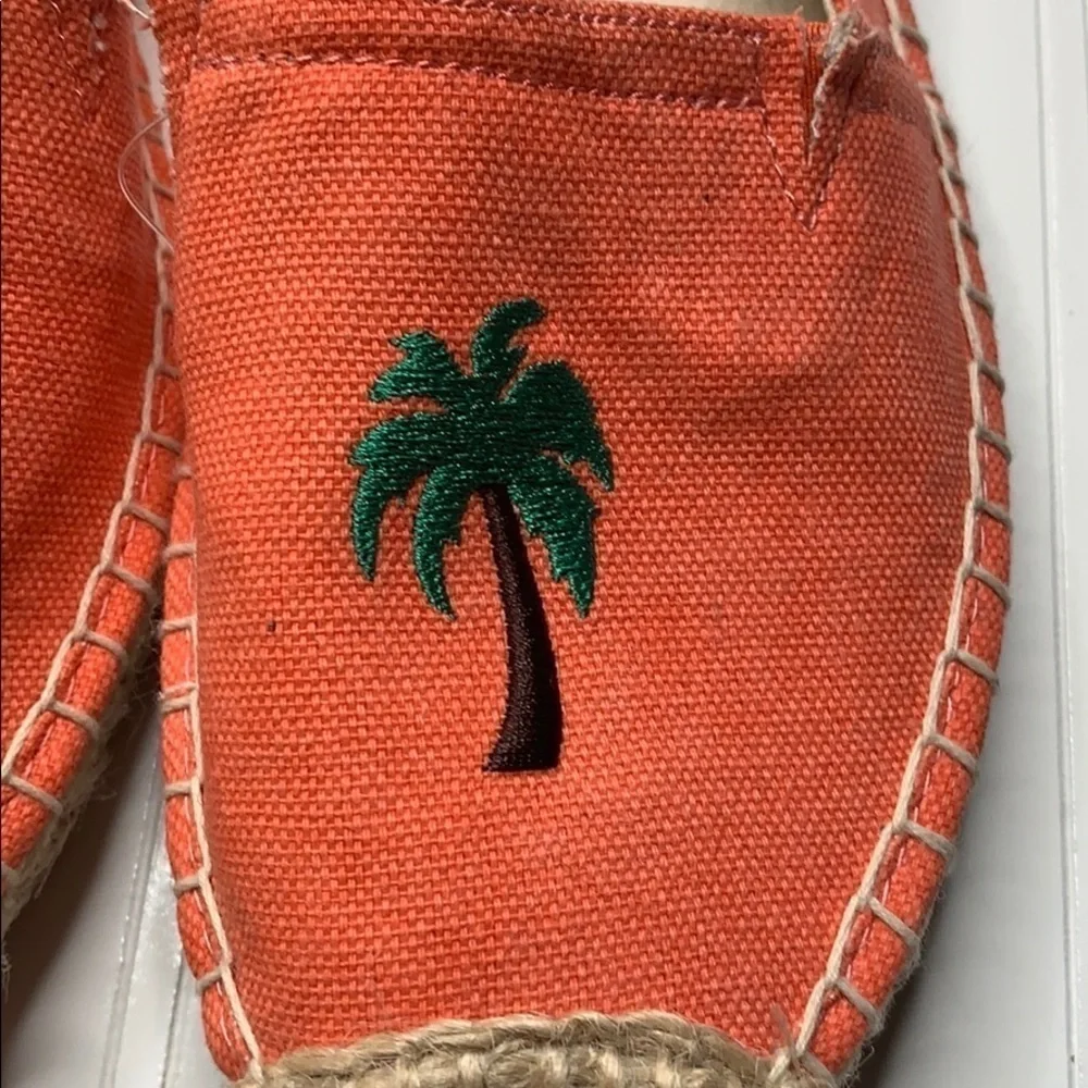 143 Girl Orange Espadrille With Pineapple -Sz 6. ESP0859